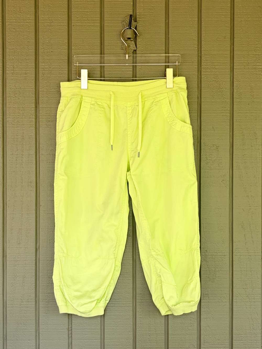Jenna Rose Neon Yellow Cotton Jogger Capri Pants 6